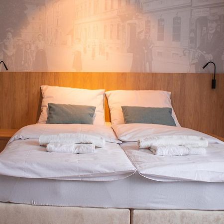 Hotel Beseda Ceske Budejovice Esterno foto