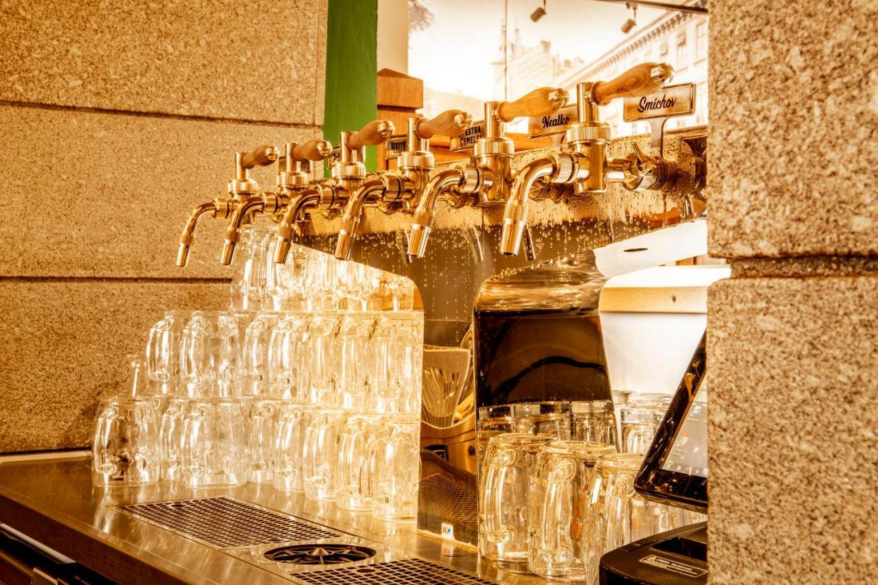 Hotel Beseda Ceske Budejovice Esterno foto