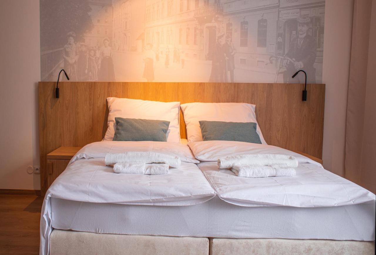 Hotel Beseda Ceske Budejovice Esterno foto